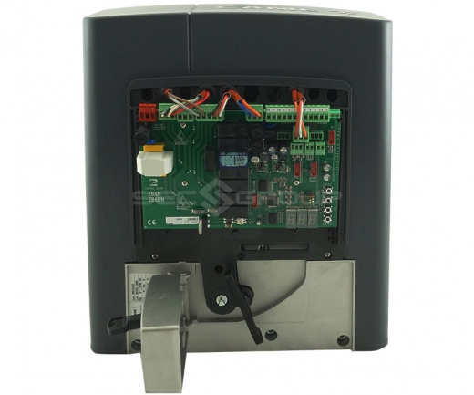 Привод 230 В для откатных ворот. Встроенный блок управления ZBX7N CAME BX708AGS